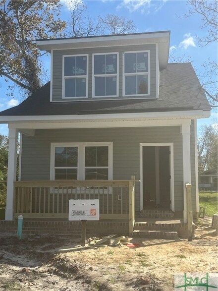 244 Mcintyre St, Savannah, GA 31415