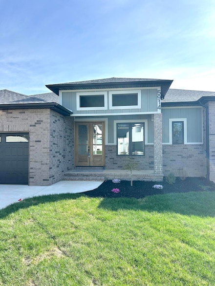 5914 S Holland Ave, Springfield, MO 65810