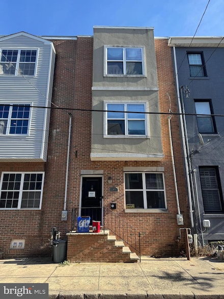 641 N 12th St, Philadelphia, PA 19123