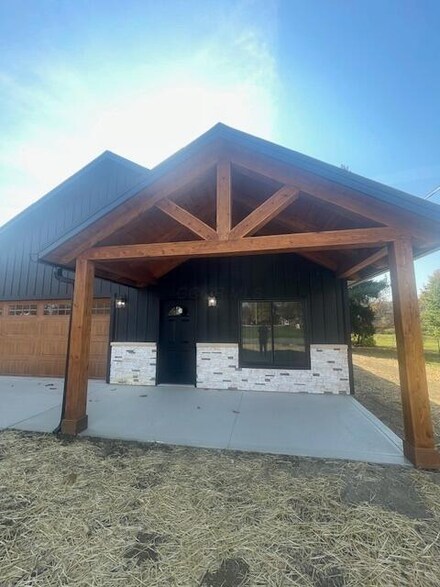 308 E High St, Fulton, OH 43321