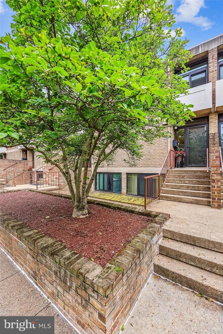 335 N St SW Unit 335, Washington, DC 20024