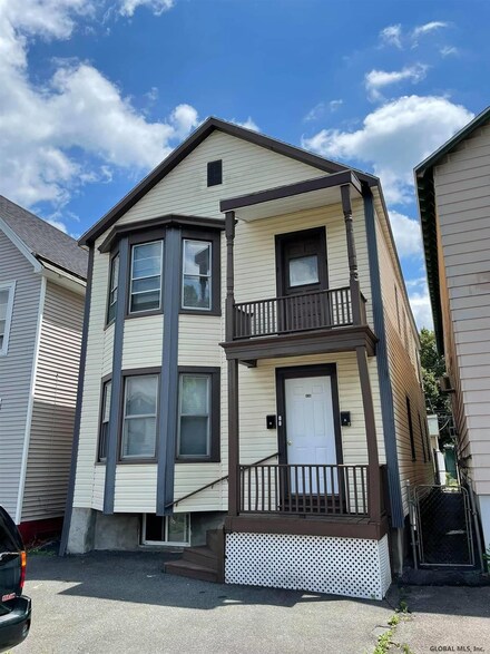 446 4th Ave, Troy, NY 12182