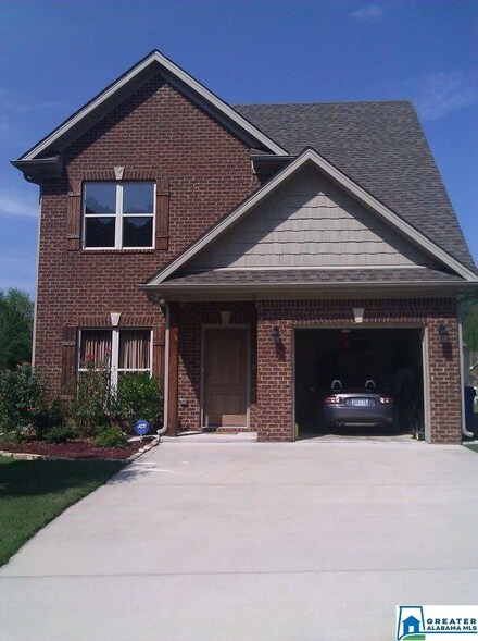 4009 Forest Lakes Rd, Sterrett, AL 35147