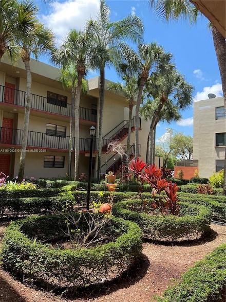 10865 SW 112th Ave Unit 112, Miami, FL 33176