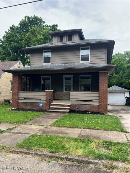 336 Monroe St NW, Massillon, OH 44647