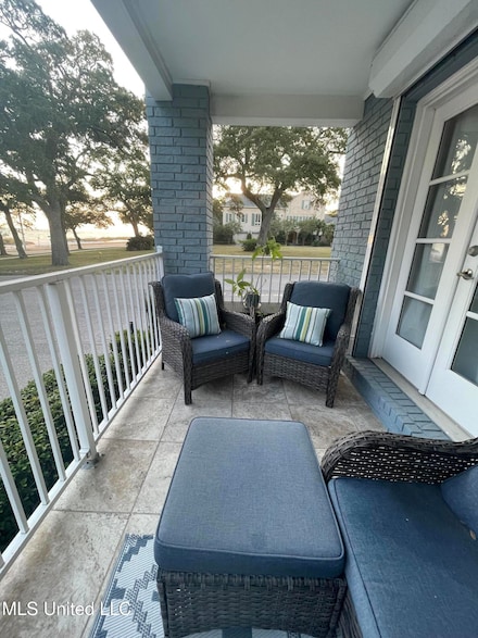 1282 W Beach Blvd Unit 123, Long Beach, MS 39560