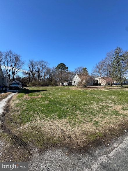 1614 Lynch Rd, Dundalk, MD 21222
