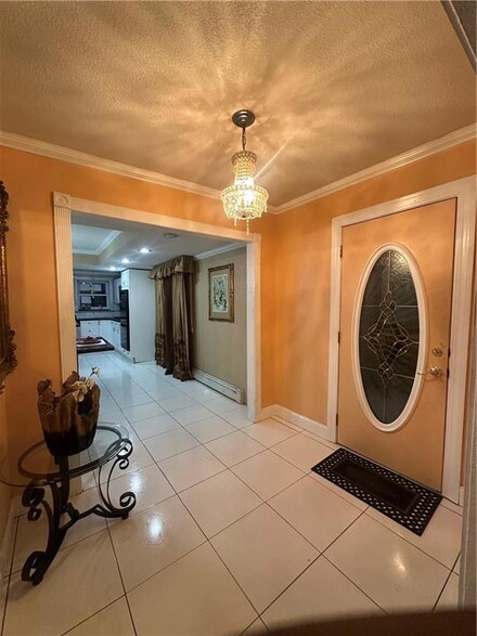 2198 Canarsie Rd, Brooklyn, NY 11236