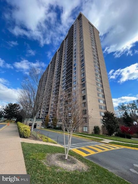 3705 S George Mason Dr Unit 2202S, Falls Church, VA 22041