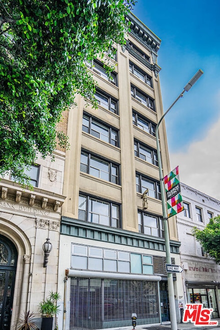 812 S Spring St Unit 2, Los Angeles, CA 90014