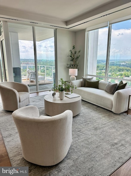 1781 N Pierce St Unit 2201, Arlington, VA 22209