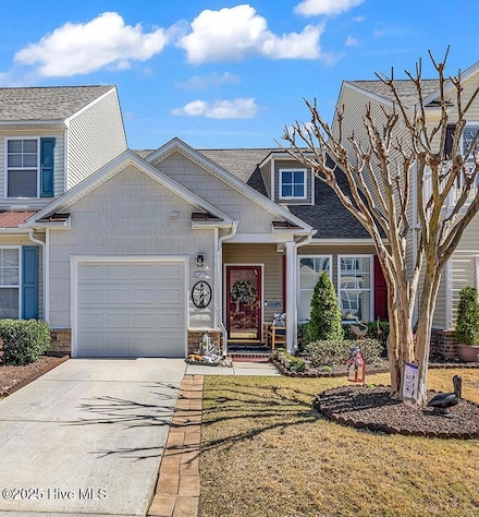105 Freeboard Ln, Carolina Shores, NC 28467
