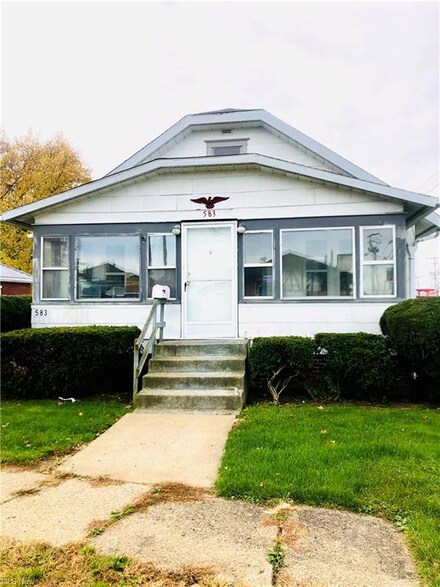 583 5th St NW Unit 5A, Carrollton, OH 44615