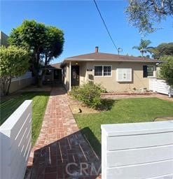 1121 9th St, Manhattan Beach, CA 90266