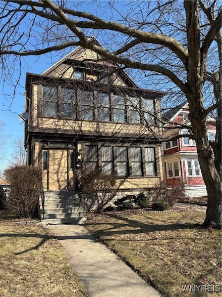 1313 Mckinley Pkwy, Buffalo, NY 14218