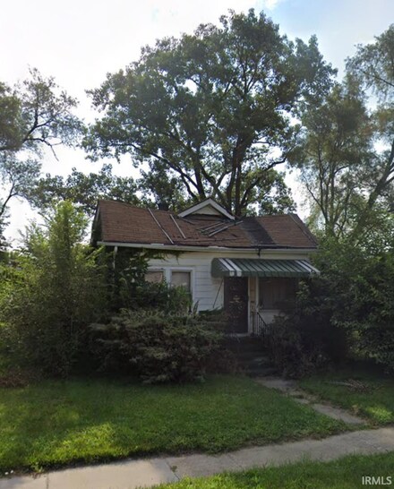 2361 Monroe St, Gary, IN 46407