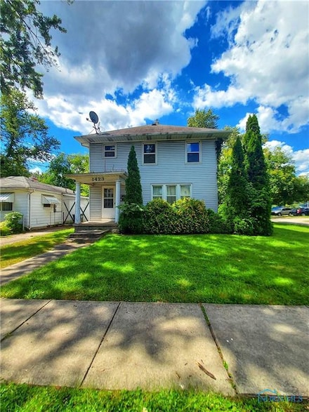1423 Roosevelt Ave, Toledo, OH 43607