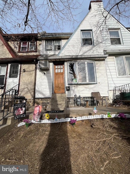 535 Glendale Rd, Upper Darby, PA 19082