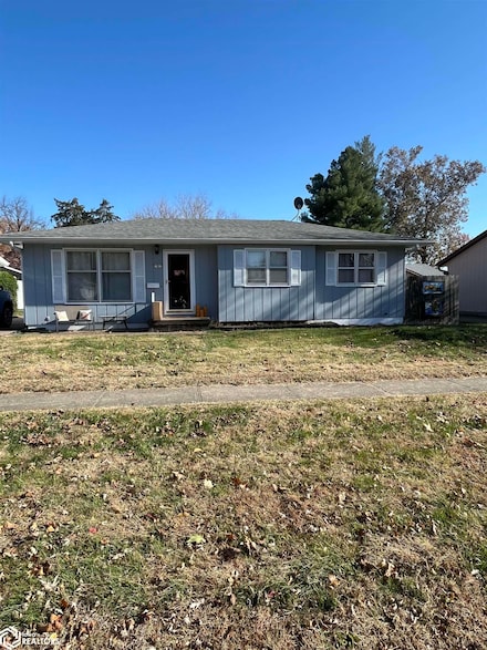 8 Sharman Place, Fort Madison, IA 52627