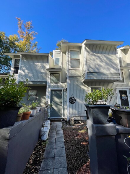 2765 Jobee Dr Unit 1302, Charleston, SC 29414