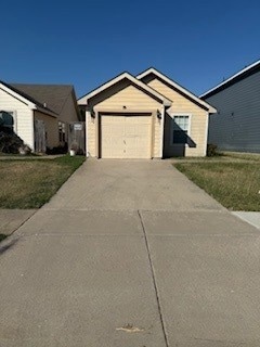 10716 Wild Oak Dr, Fort Worth, TX 76140