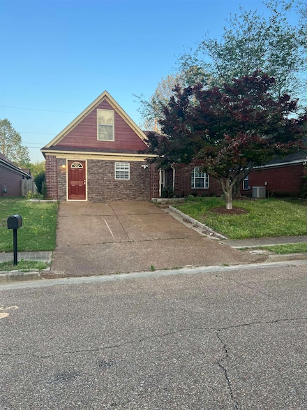 3776 Clarion Dr, Memphis, TN 38135