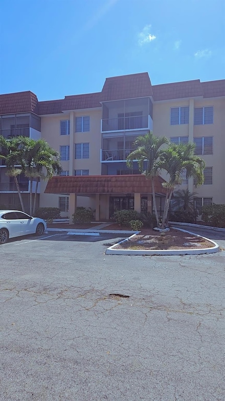 4170 Inverrary Dr Unit 412, Lauderhill, FL 33319