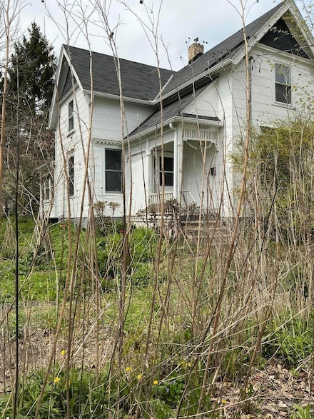 W59N367 Hilbert Ave, Cedarburg, WI 53012