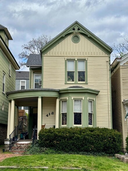 418 Hoge St, Cincinnati, OH 45226