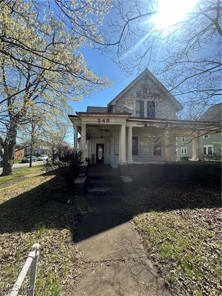 248 N 4th St, Coshocton, OH 43812