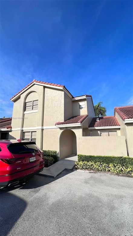 6169 NW 170th Terrace, Hialeah, FL 33015