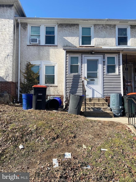 913 E 16th St, Chester, PA 19013