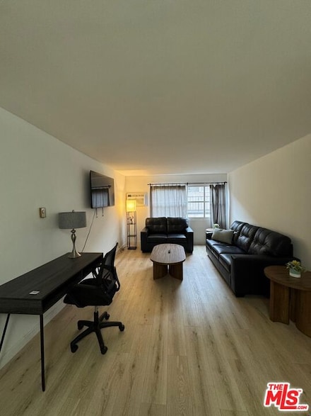 1351 N Orange Dr Unit 117, Los Angeles, CA 90028