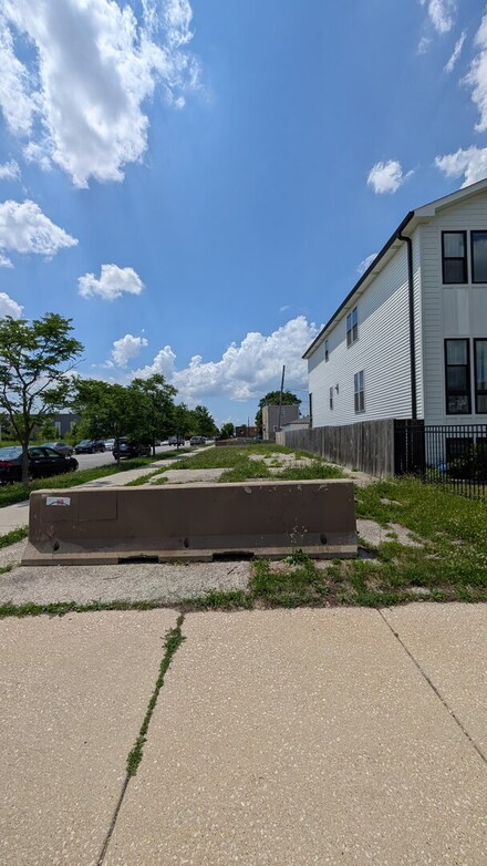 4756 S Maplewood Ave, Chicago, IL 60632