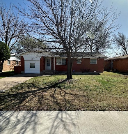21 NW 53rd St, Lawton, OK 73505
