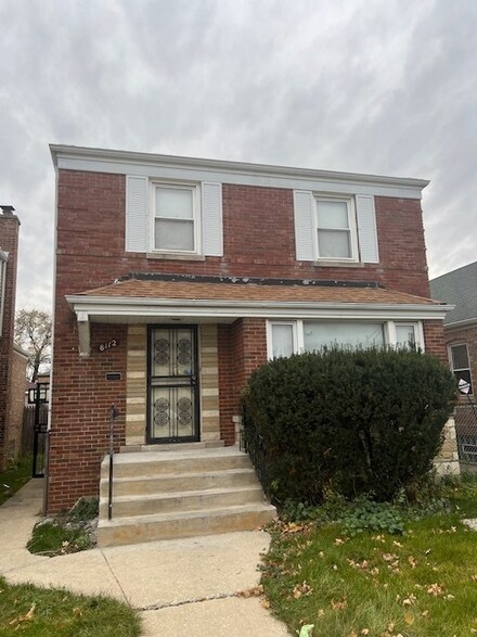 8112 S Talman Ave, Chicago, IL 60652