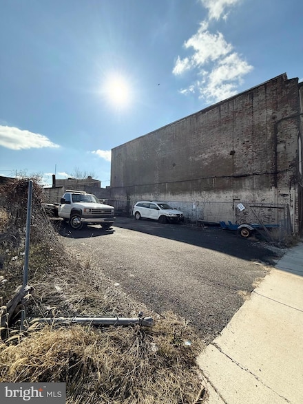 4824 26 Yocum St, Philadelphia, PA