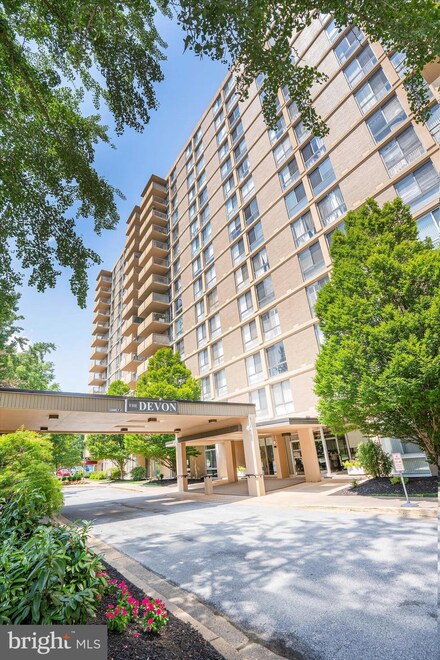 2401 Pennsylvania Ave Unit 806, Wilmington, DE 19806