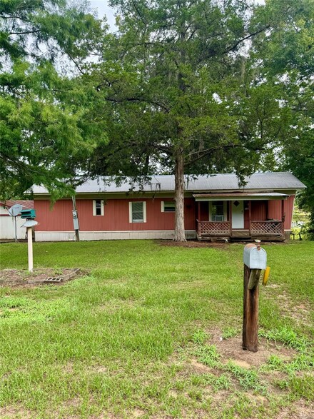 240 County Road 926, Orrville, AL 36767