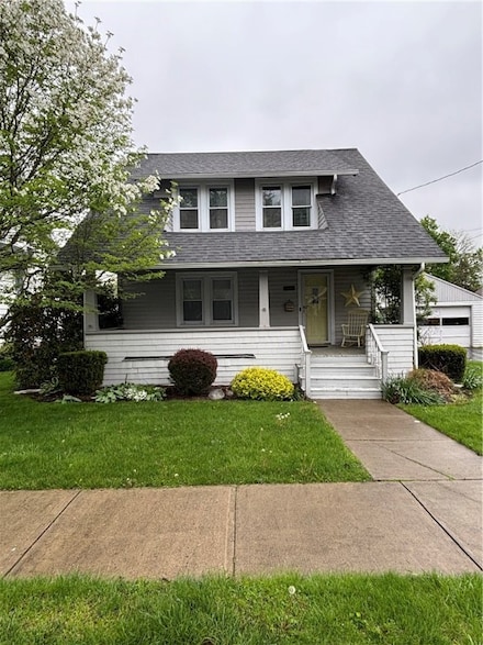 733 Robinson St, Elmira, NY 14904