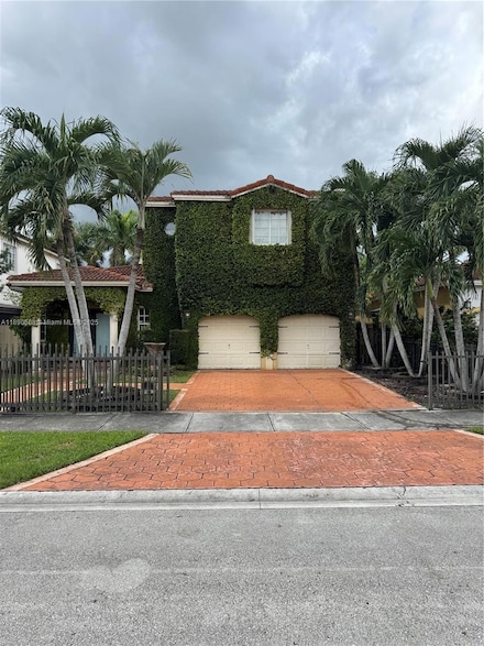 6742 SW 157th Ct, Miami, FL 33193