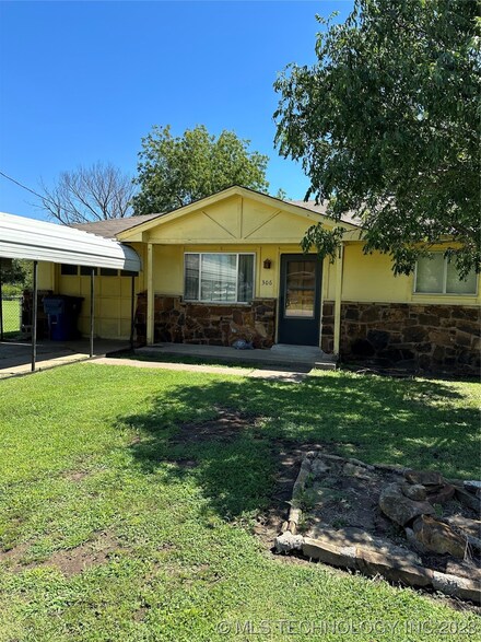 306 N Hendrick St, Ochelata, OK 74051