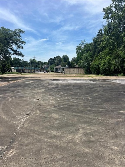 110 Bolton Ave, Alexandria, LA 71301