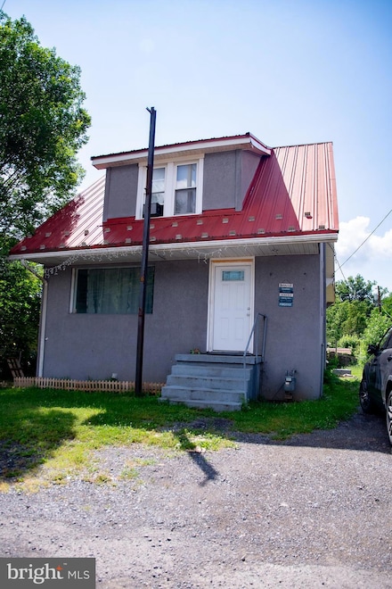 14526 Mcmullen Hwy SW, Cresaptown, MD 21502