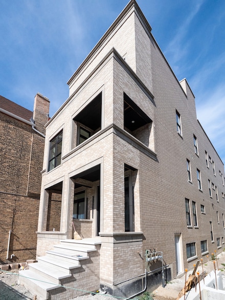 2471 N Clybourn Ave Unit 1, Chicago, IL 60614