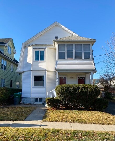 44 Northwood St, Chicopee, MA 01013