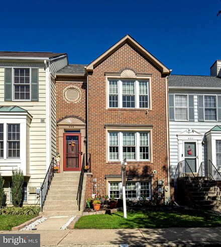 9319 Kendal Cir, Laurel, MD 20723