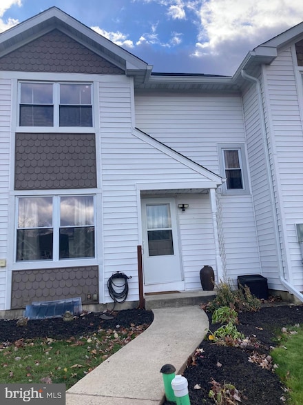 2730 Jean Dr, Hatfield, PA 19440