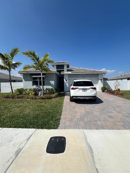 1569 SE 6th St, Homestead, FL 33033