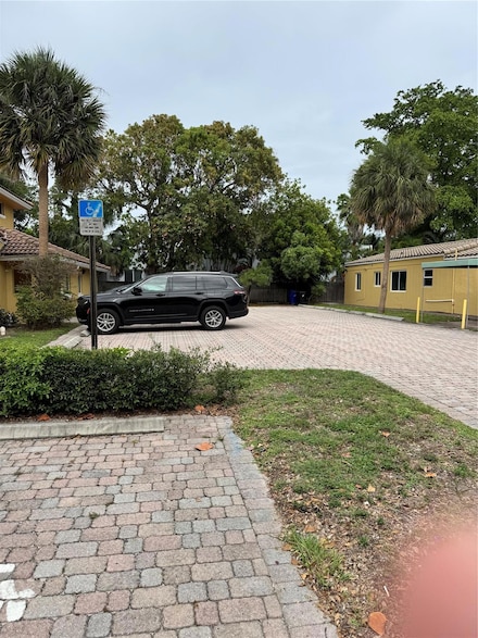 1852 SE 1st Ave, Fort Lauderdale, FL 33316